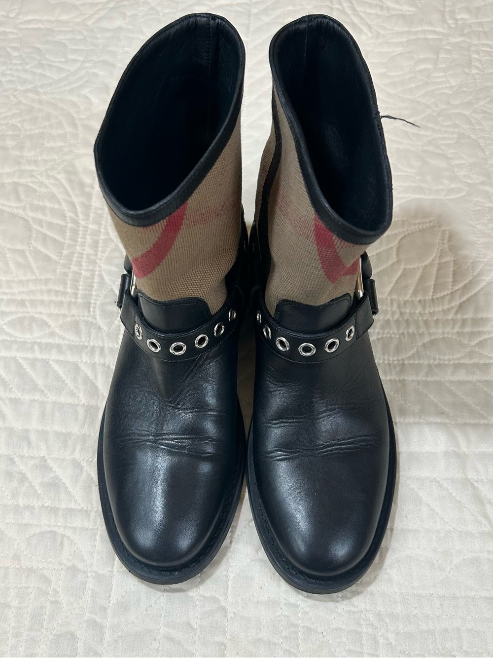 Burberry Queenstead Black Check Leather Boots Size 6.5 US (36.5 EU) - Picture 3 of 12